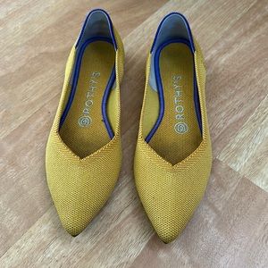 Rothy’s - The Point - sz 7.5